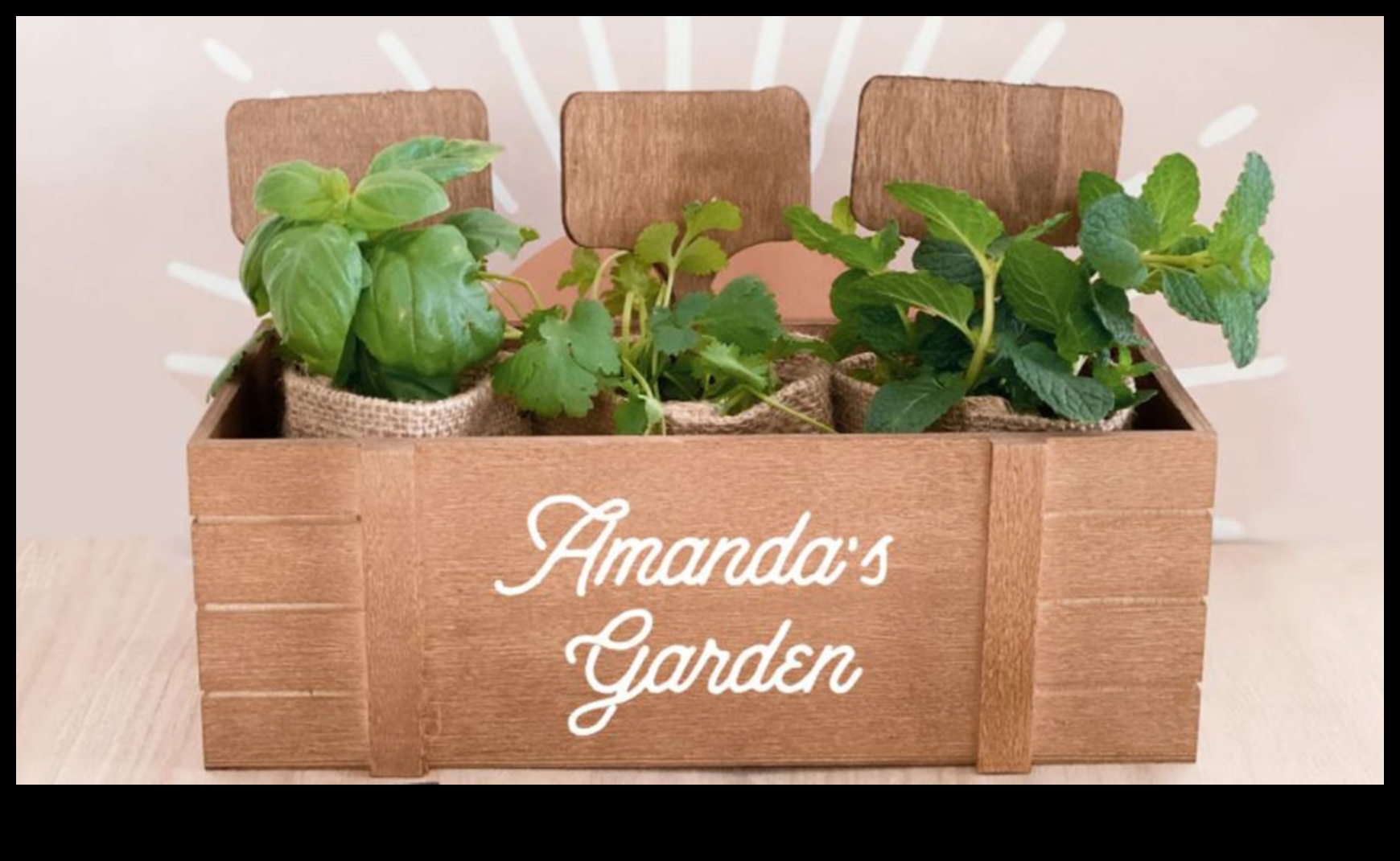 Nature Nurturer: Gardening Gifts for the Green-Thumbed Lady